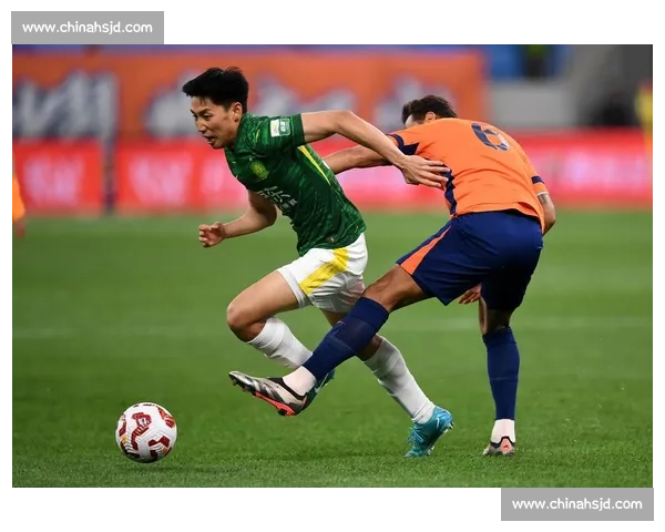 4-2!青岛海牛工体大逆转:萨里奇戴帽破 5 魔咒,客场首胜国安 4-2!青岛海牛工体大逆转:萨里奇戴帽破 5 魔咒,客场首胜国安