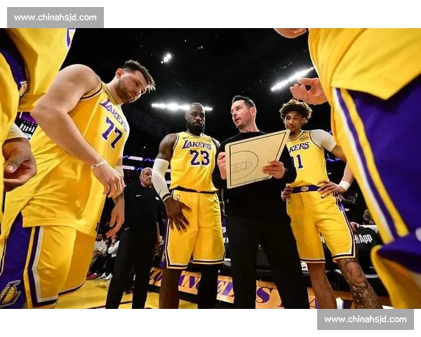 50 分盛宴照出湖人刚需!八村垒何时成詹皇真帮手? 50 分盛宴照出湖人刚需!八村垒何时成詹皇真帮手?